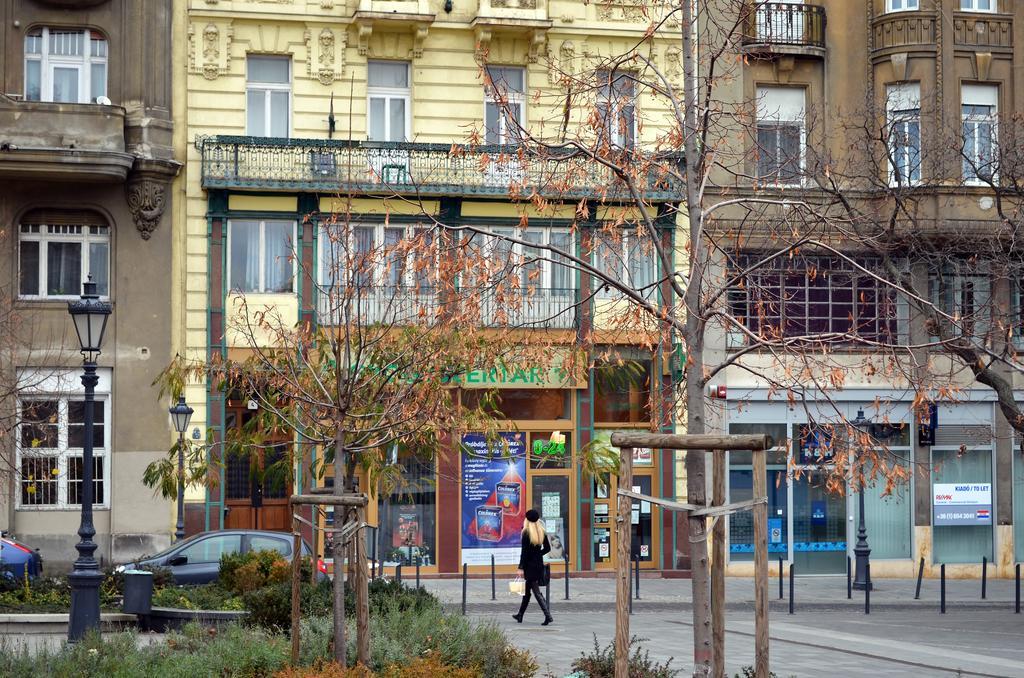 Central - Fovam Apartment