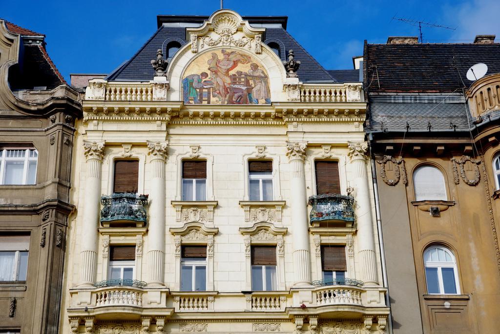 Central - Fovam Budapeste